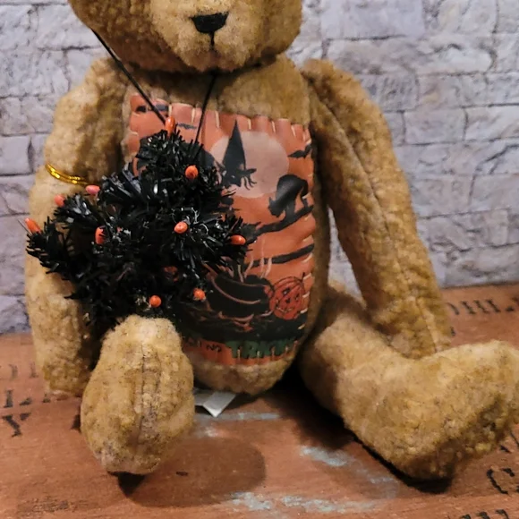 Bethany Lowe Designs Stuffed Halloween Party Bear With Tree